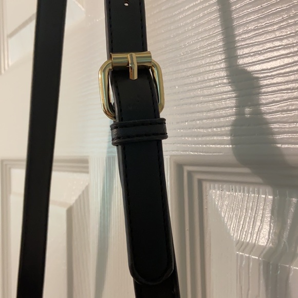 Black Purse - Picture 4 of 5